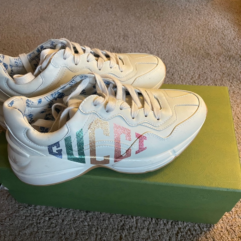 Women’s Gucci Sneakers